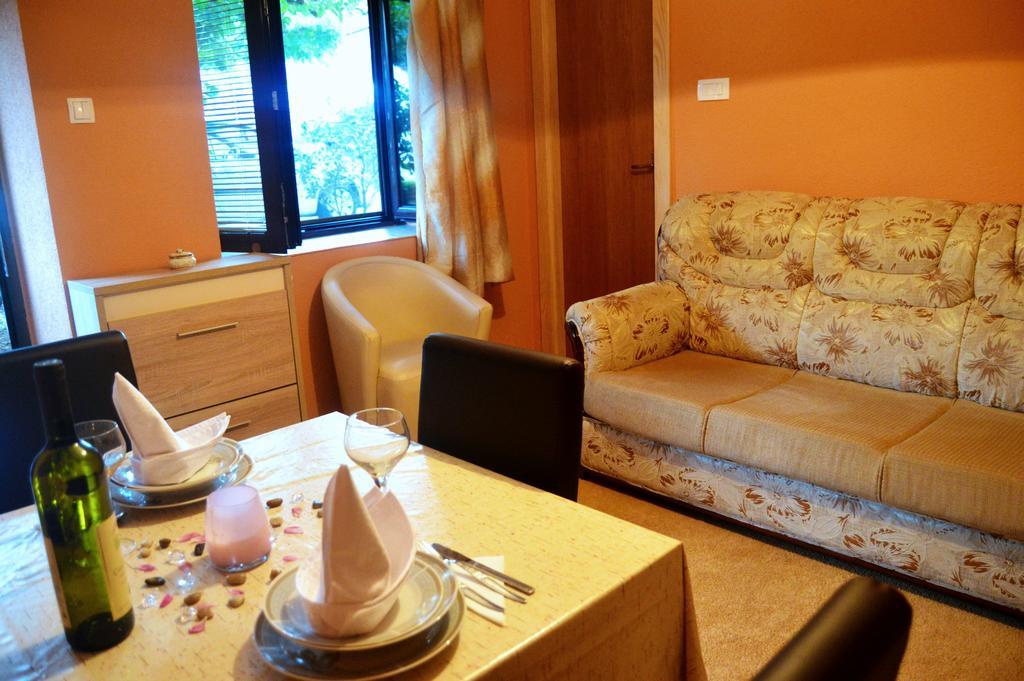Apartments Bucin كوتور المظهر الخارجي الصورة